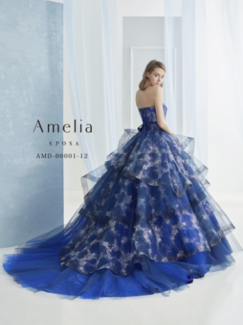 カラードレスの写真