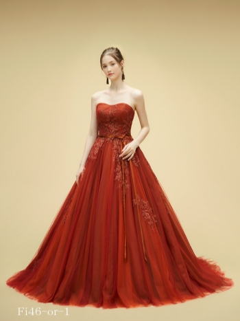 カラードレスの写真