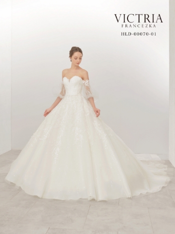 ウェディングドレスの写真