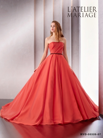 カラードレスの写真