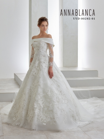 ウェディングドレスの写真