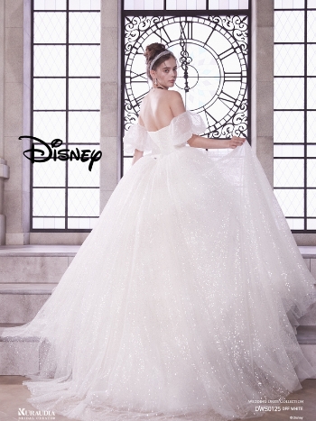 カラードレスの写真