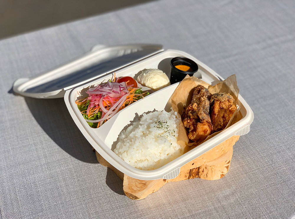 手仕込みから揚げボックス（¥810 税込）