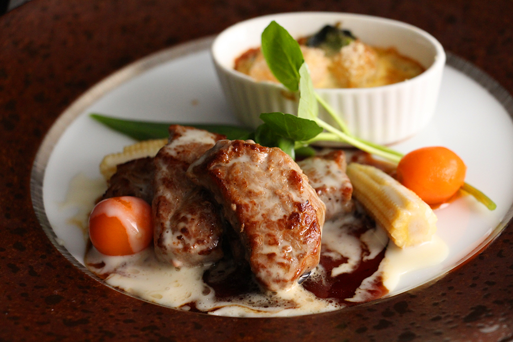 肉料理or魚料理